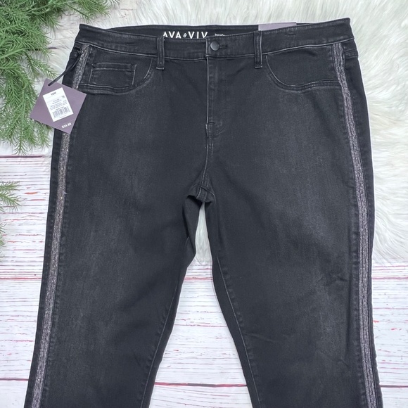 👖NWT🤩|•AVA & VIV•| Super Stretch Jegging Skinny Jeans Studded Stripes Size 18W - Picture 4 of 12